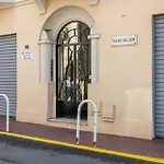 Le Bourgeois Avec Balcon, Somptueux Et Lumineux, Idealement Situe
